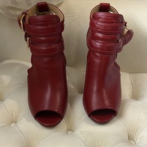 Michael Kors blaze booties size 8